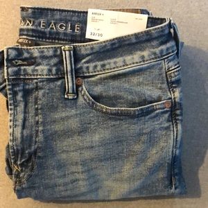American Eagle Airflex Jeans 32/30 New with tags Medium Indigo Retail $39..99